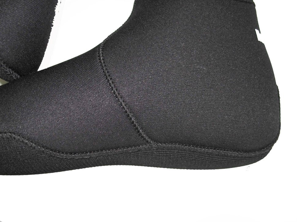 Носки 9 мм HAMMERFISH BLACK открытая пора